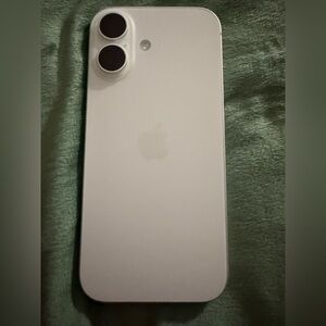 Apple Silver Smartphone with Minimalist Design